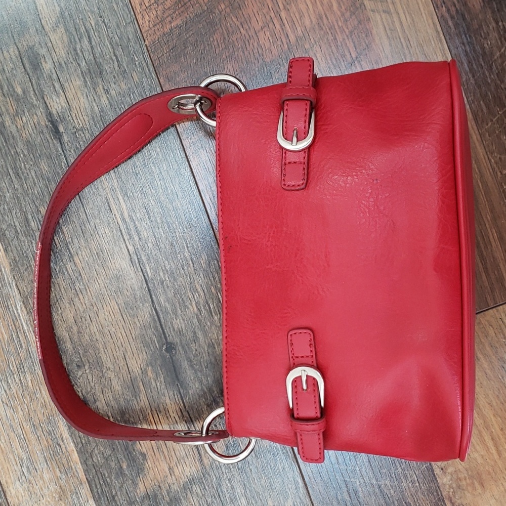 Tommy Hilfiger Small Red Shoulder Bag